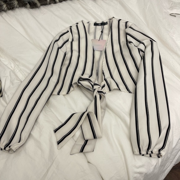 Missguided stripe tie front crop top - Picture 8 of 10